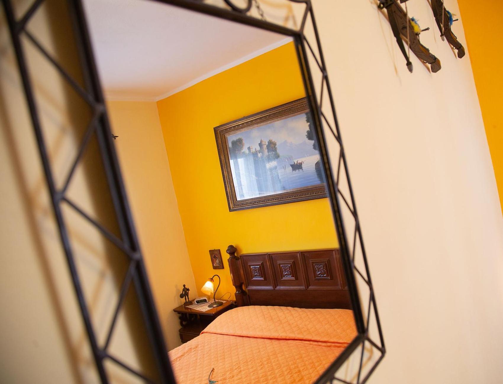 B&B Il Girasole Balestrate Eksteriør billede